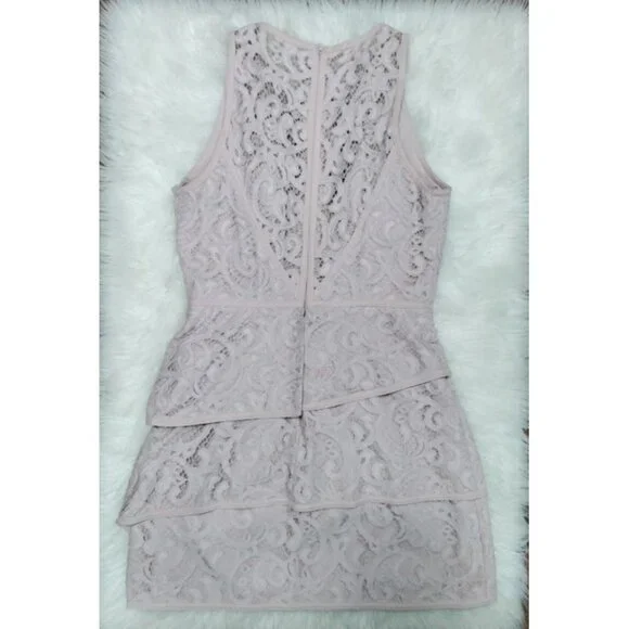 BCBGMaxazria Lavender Lace Whimsy Wedding Guest Hanah Mini Cocktail Dress Size M - Picture 3 of 12